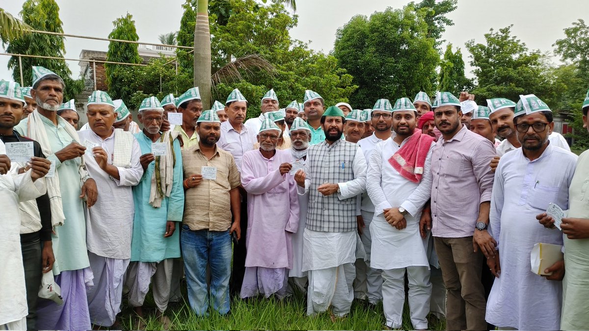 aloky14's tweet photo. @RJDforIndia @RJD_BiharState @yuva_rajad @DevendraYadavMP https://t.co/ucC4cZQXbT