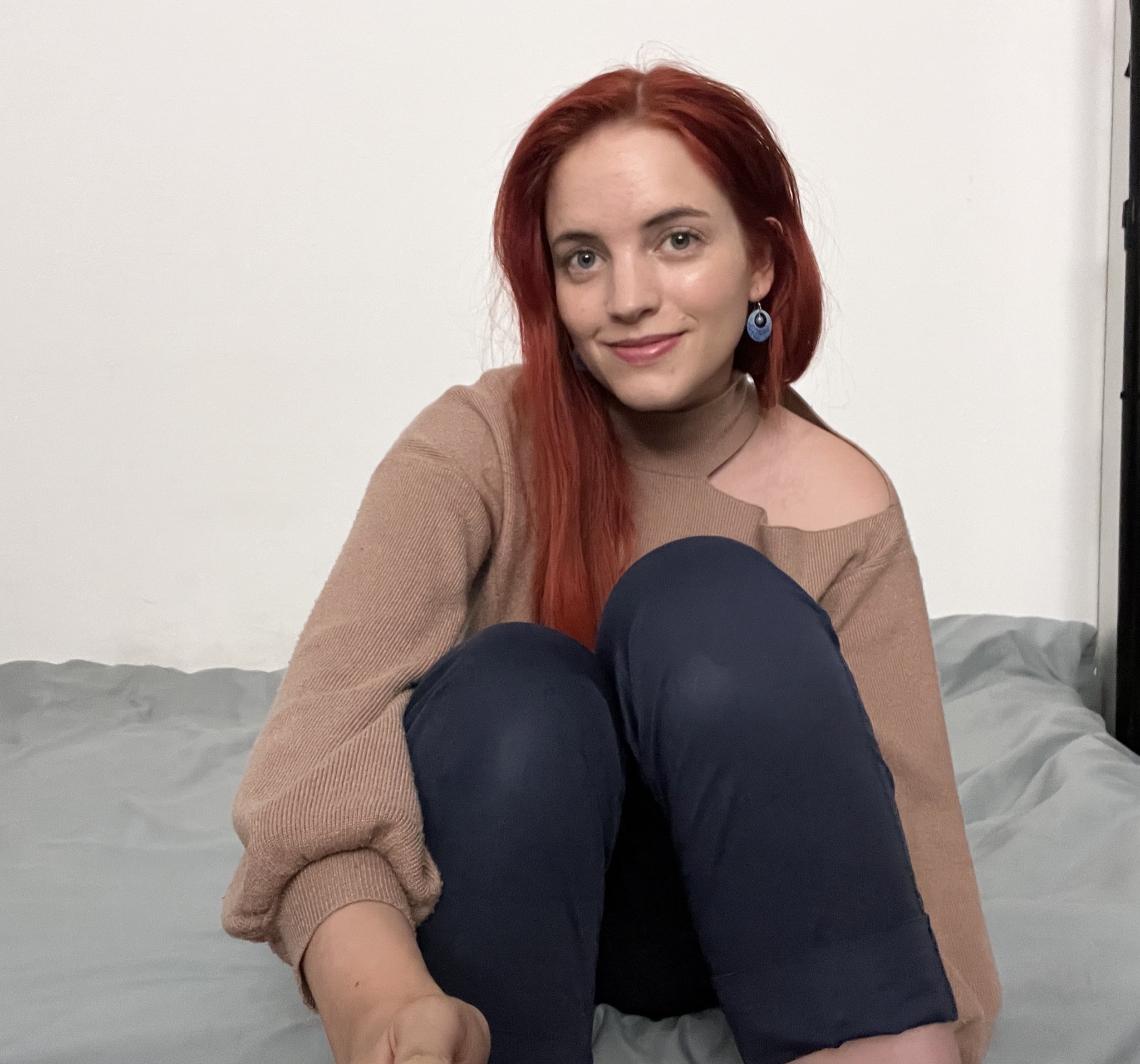 Foot Streaming Twitter Erika | Sayvi on Twitter: "Back to streaming with new pants!  https://t.co/QOrwcMoROk https://t.co/5u8jTQFQHj" / Twitter
