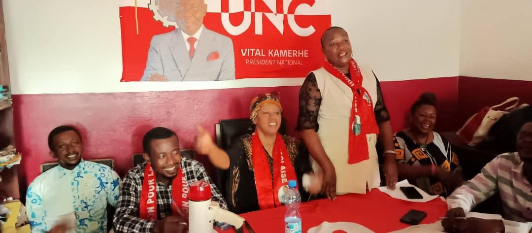NkulubiJ's tweet photo. Fédération de Ngaliema #Geko théthé #Toujours au service du parti UNC# VK# toujours ensemble avec une  puissance transcendantale  de ce Samedi  4juin 2022 dans son siège # 💯💪💪💪 https://t.co/fNo8gaQkpC