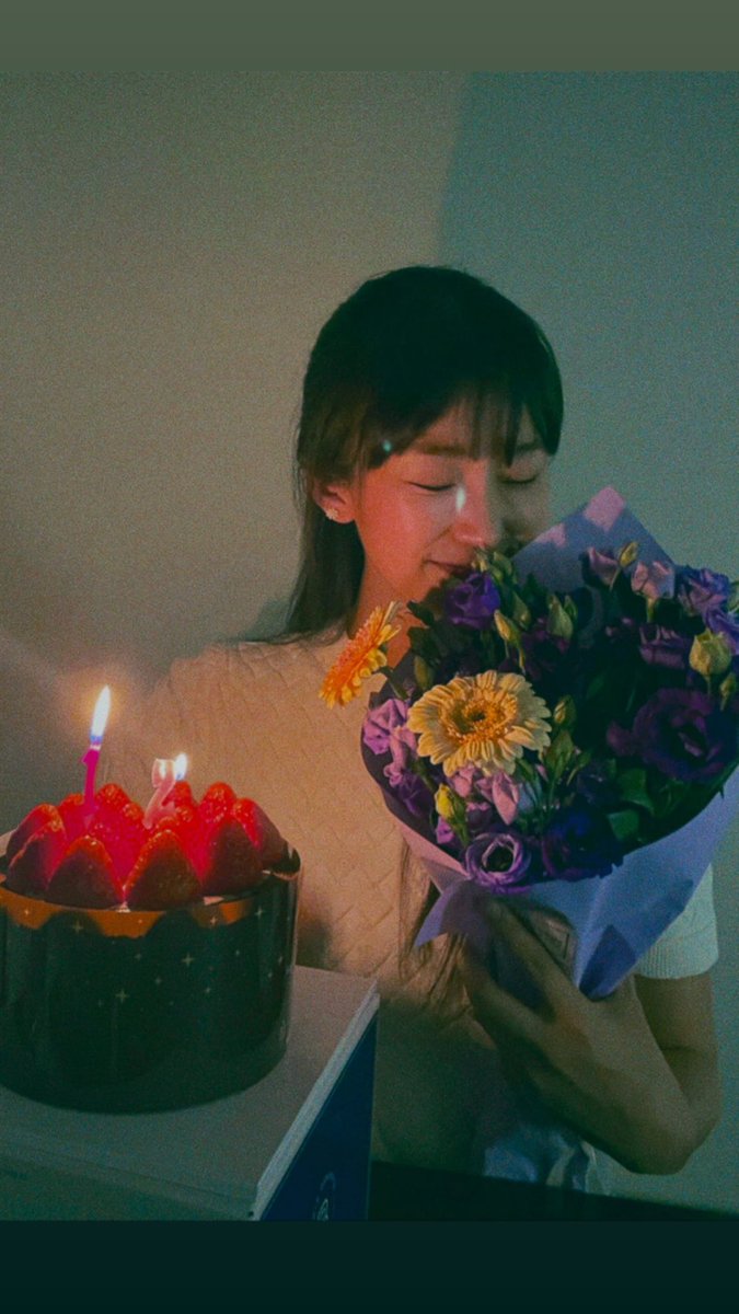 sugarboraa's tweet photo. ⠀⠀⠀
⠀⠀⠀
⠀⠀⠀⠀⠀⠀⠀⠀⠀ ⠀⠀⠀⠀ ⠀   12주년
⠀⠀⠀⠀⠀⠀⠀⠀⠀ ⠀⠀ ⠀⠀ 감사합니다🤍
⠀⠀⠀ https://t.co/FUEZpI3Hnt