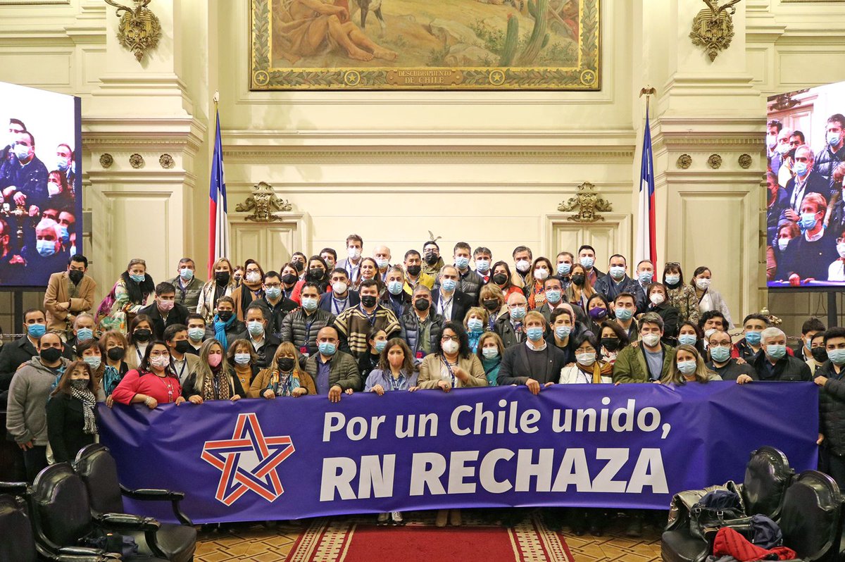 Diego_Schalper's tweet photo. RN ha decidido rechazar el texto de la Convención. Y nos han mandatado a recorrer Chile a contarle a la gente el contenido de esta pésima propuesta. Y a movilizar al Chile que somos, en pos de una rebelión solidaria contra la indolencia, la violencia y el pesimismo. https://t.co/ejuFnlGpeR