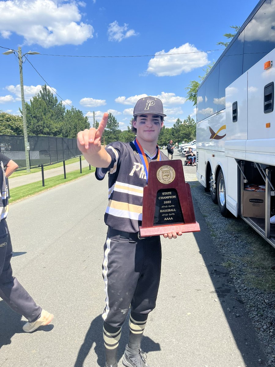 Carson Dunlap tweet media