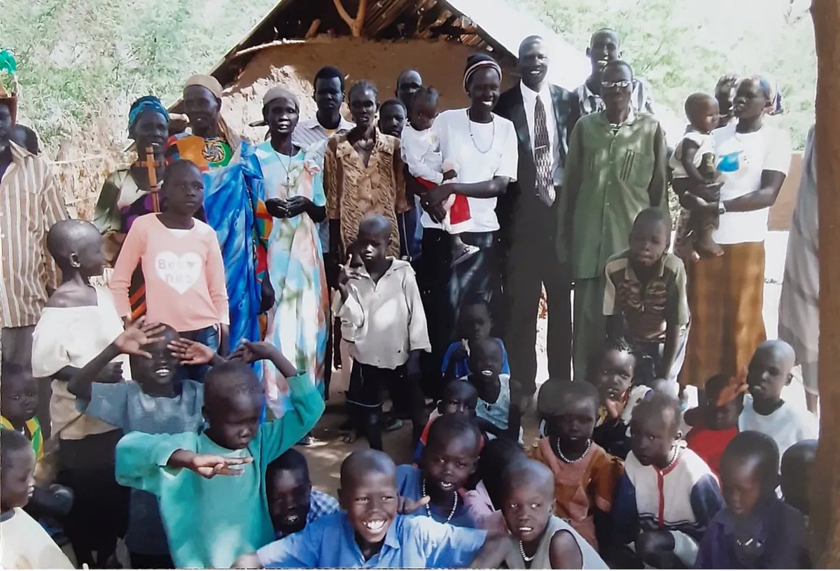 TheWilsonCenter's tweet photo. John Thon Majok to lead our new #Refugee and #ForcedDisplacement Initiative. A former Sudanese #Refugee, Majok combines lived experience with policy leadership. You can find some of his ideas in fall’s @WilsonQuarterly, #HumanityInMotion. Read it here: https://t.co/M7z0T0LMUA https://t.co/IZQUc2WXhm