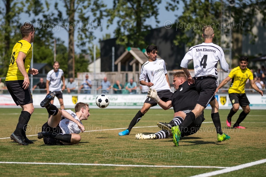RVoetbal's tweet photo. Gelijkspel van Vuren tegen GVV’63 is genoeg voor nacompetitie -  https://t.co/sJgX0Vxn8U https://t.co/OImpP9unLv