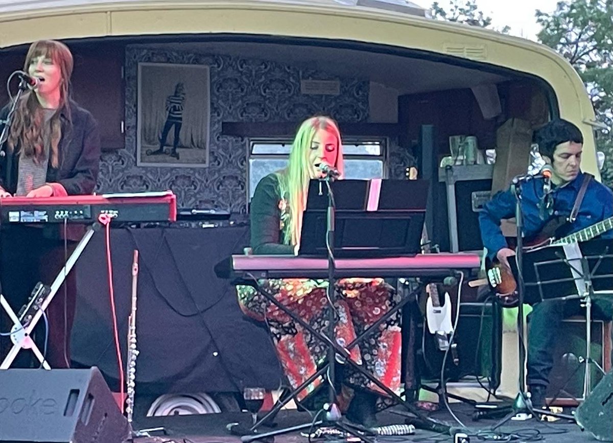 It was lovely to be back in beautiful Nick’s Tanworth in Arden for Pink Moon’s musical gathering.