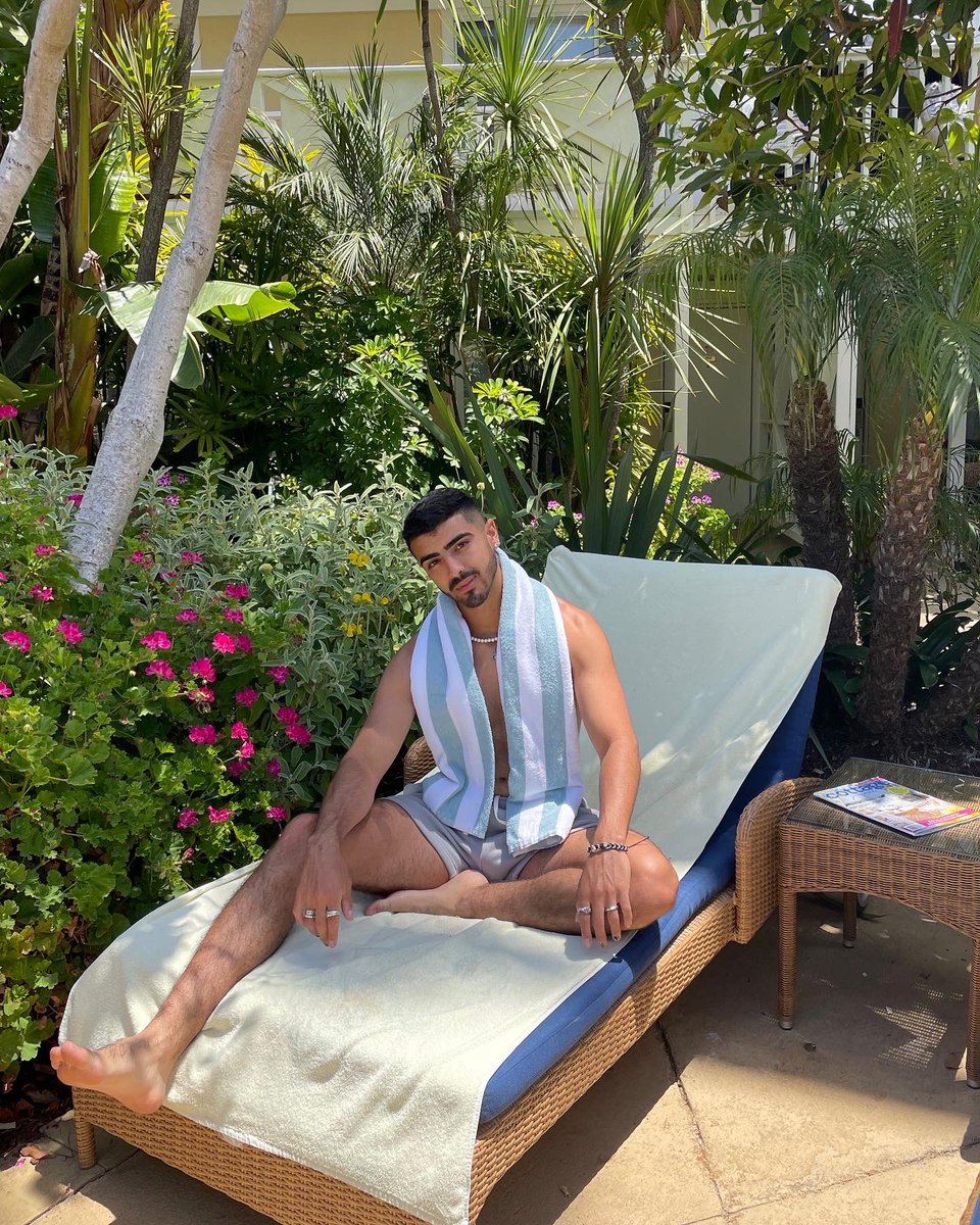 JosephDamian_'s tweet photo. Still on vacation mode…🌴 https://t.co/LSkkAoAQGj