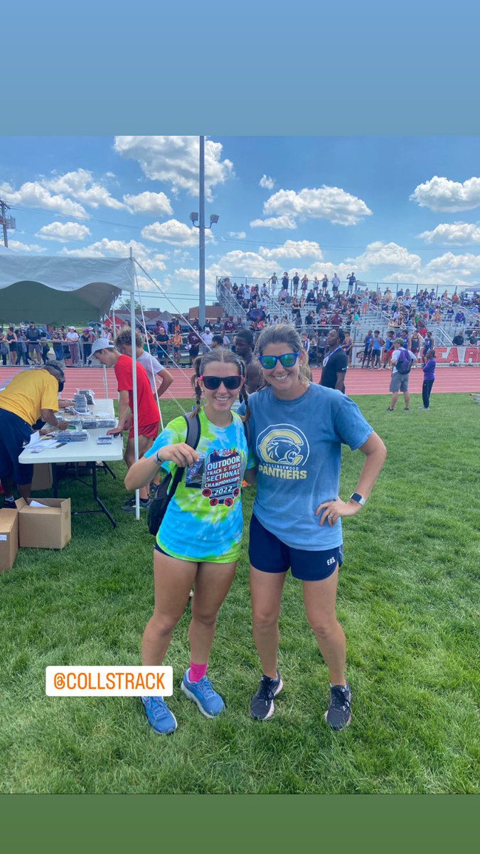 Congrats to Mia, Isaiah, Maddy &amp; the 4x400 girls .. Moving onto States! 💙💛 #rollcolls