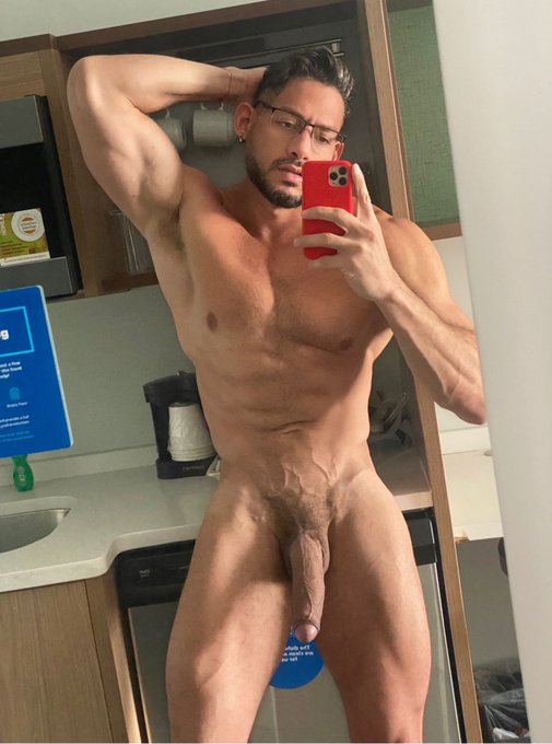 I was reading but I got horny so I get naked for ????

Subscribe to Watch my HOT content ?

RT if u want