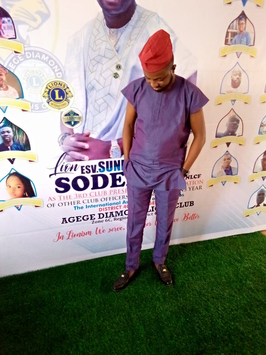 yemiwepo's tweet photo. Always in the attitude to show the slim in me. #slimman https://t.co/K1bNpuZaBe