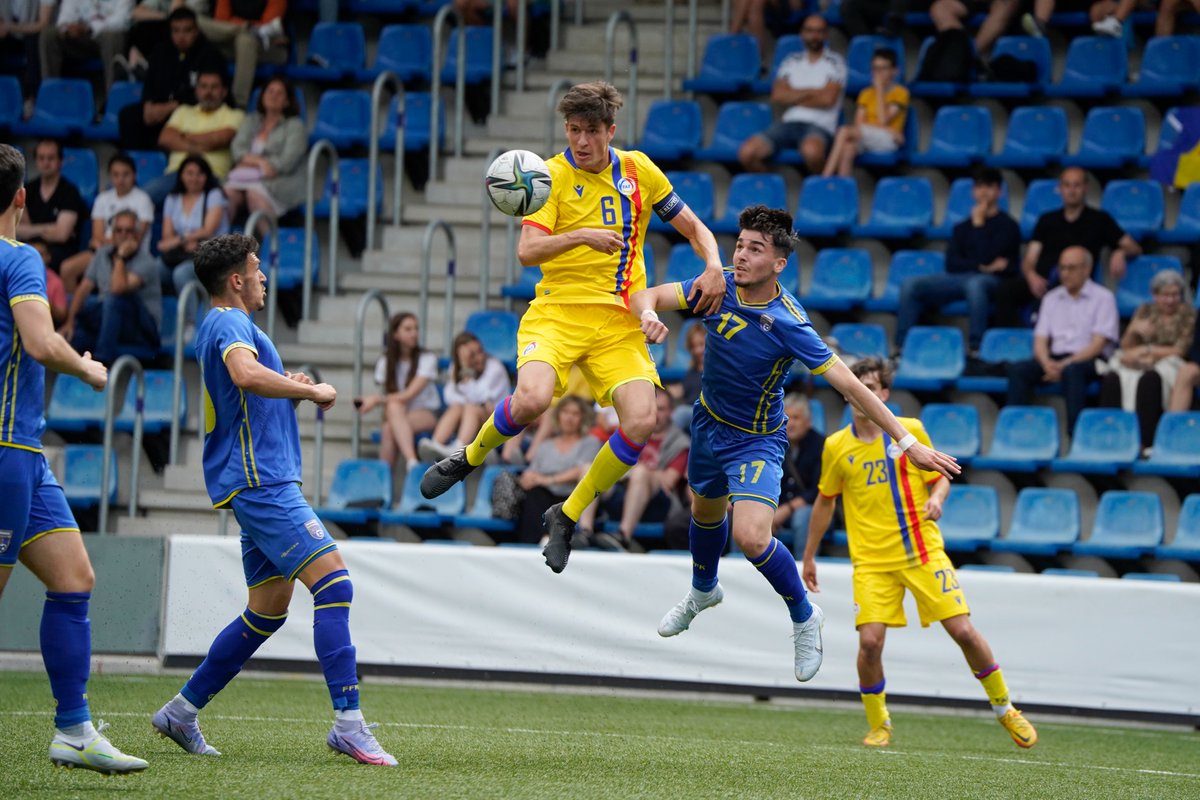 afafutand's tweet photo. 📸 Postals del partit de la selecció Sub-21 contra Kosovo, pel Pre-europeu
➡️ AFA és part del futbol andorrà. Contacta amb nosaltres 📲 61 56 66
#andorra #futbolandorra #milloremelfutbol #sumemjunts https://t.co/xs3s7xjdj1