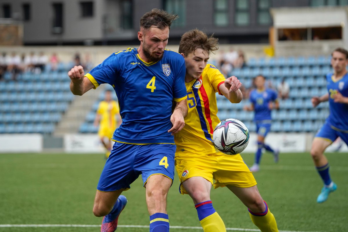 afafutand's tweet photo. 📸 Postals del partit de la selecció Sub-21 contra Kosovo, pel Pre-europeu
➡️ AFA és part del futbol andorrà. Contacta amb nosaltres 📲 61 56 66
#andorra #futbolandorra #milloremelfutbol #sumemjunts https://t.co/xs3s7xjdj1