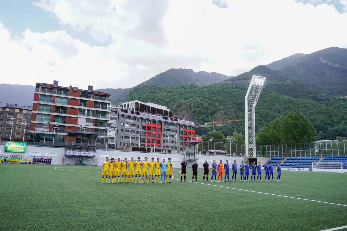 afafutand's tweet photo. 📸 Postals del partit de la selecció Sub-21 contra Kosovo, pel Pre-europeu
➡️ AFA és part del futbol andorrà. Contacta amb nosaltres 📲 61 56 66
#andorra #futbolandorra #milloremelfutbol #sumemjunts https://t.co/xs3s7xjdj1