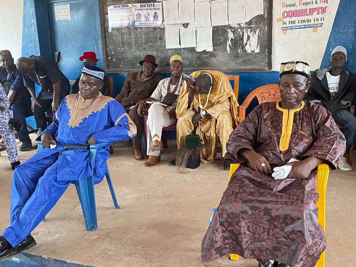 ECsalone's tweet photo. Provincial Secretary North Simeon Fatorma has declared Thomas R kanu the winner of the Kalagba Ngowahun Chiefdom PC #elections held today after a runoff with fellow contestant Joseph kanu. @ECsalone #Peaceful #Election #Bombali #SierraLeone https://t.co/dJRhluLZQY
