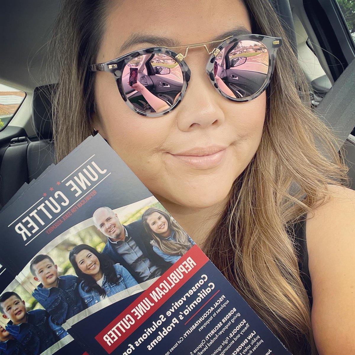 junecutter's tweet photo. Knock Knock ๐ช Spent our Saturday morning talking to voters in San Marcos and reminding them that the primary election is only 3๏ธโฃ days away! #AD76 #BreakUpWithBrian #VoteJuneInJune https://t.co/bmu41rQrEw