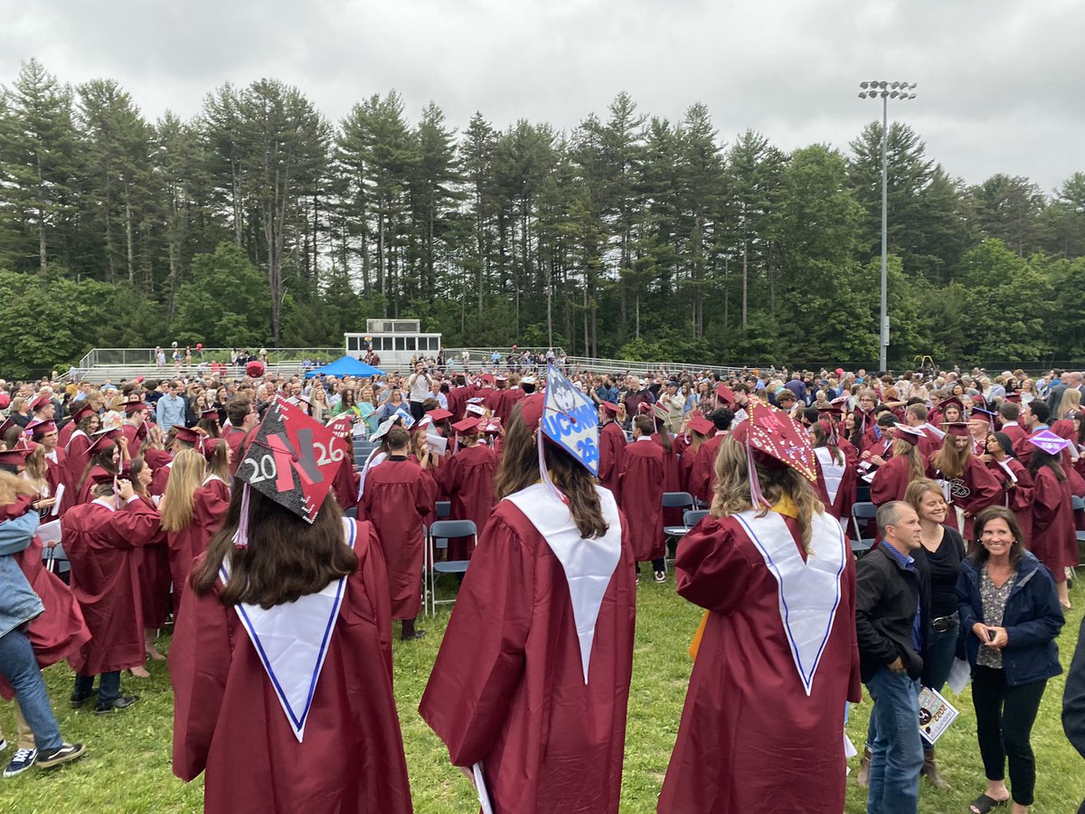 Congratulations to all of the Groton-Dunstable 2022 graduates! It was a beautiful night and ceremony. @GDPrincipal <a href="/GDAPArena/">Rick Arena</a> <a href="/GDCrusaders/">Athletics</a> <a href="/LSChesson/">Laura Chesson</a>