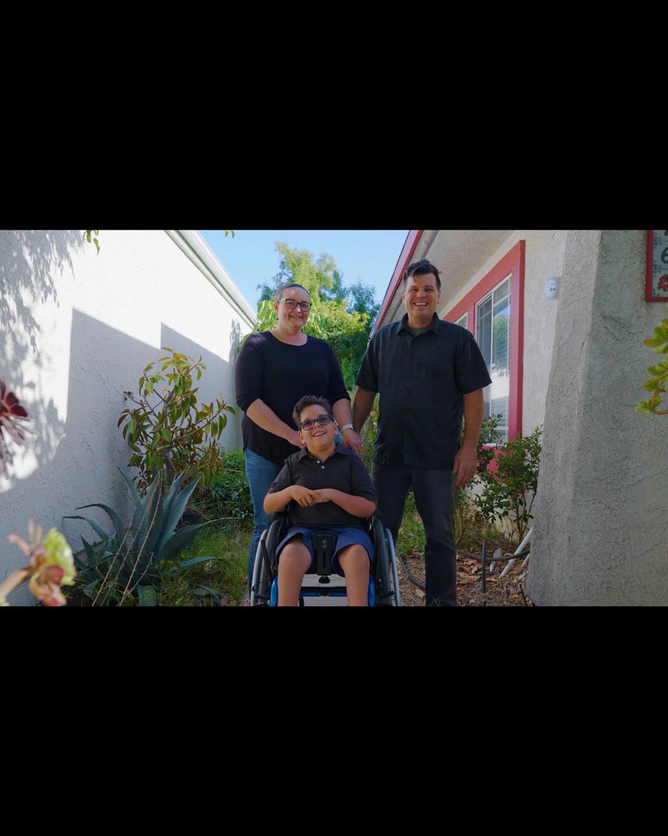 gosleeves4life's tweet photo. Born To Adapt: a short documentary" is out now! https://t.co/IgxRVGSNl1 #adaptiveathlete #borntoadapt #documentary #gosleeves https://t.co/uSos6UsU0X