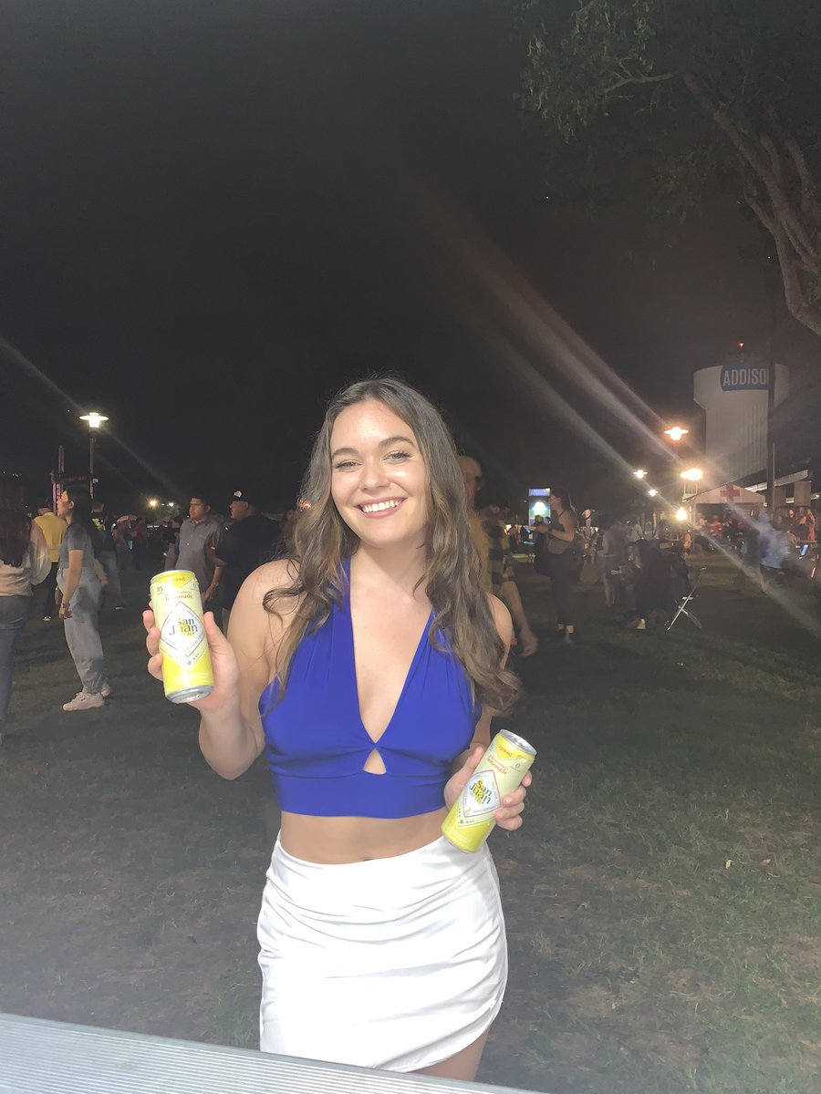 SanJuanSeltzer's tweet photo. Hello Addison, Texas!!!! We’re out here at #TasteofAddison!!! #VisitAddison #Texas #HardSeltzer #SpikedSeltzer https://t.co/rPT5z7CLA9