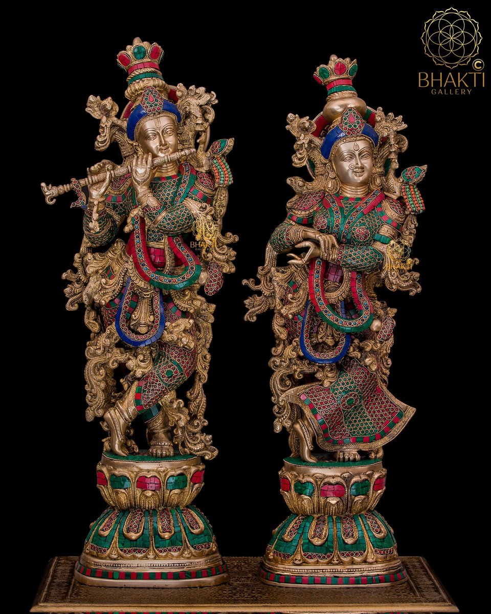 BhaktiGallery's tweet image. Brass Radha Krishna Statue Large, 30 Inch Big Large Radha Krishna Brass Idol, Big Radha Krishna Sculpture. #radhakrishnastatue #radhekrishnastatue #radhakrishnmorti #bronzeradhekrishna #radhakrsnafigure #homeentrancedecor #housewarminggift etsy.me/3Q0AEQP