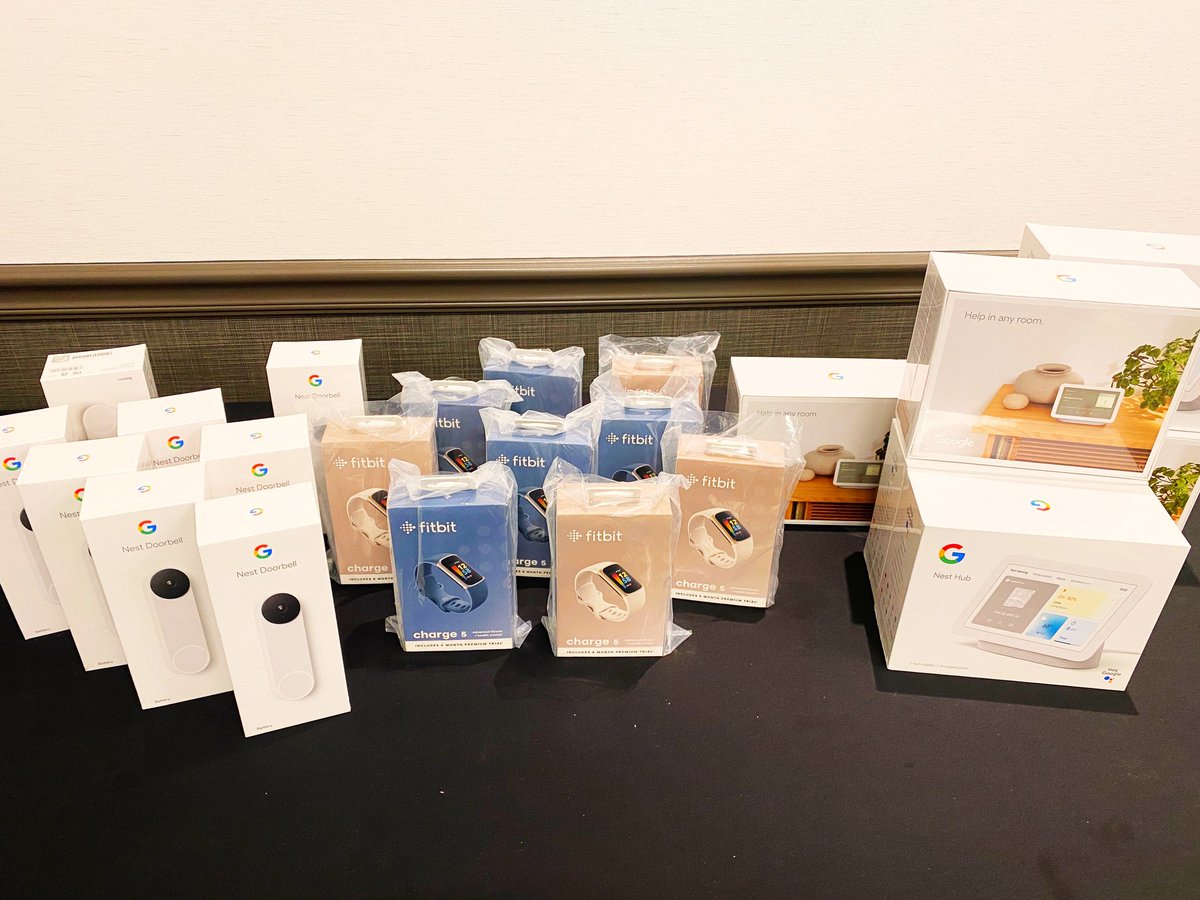 hardwear_io's tweet image. 👀 Devices have arrived at #hardwear_io USA

We mean 🎯 Devices for #HardPwn 

Are you ready to 👉#hackfearlessly 

💰Exciting rewards waiting for you 🏆bit.ly/3sFXJhU

#hw_ioUSA2022 #Conference #IoT #embedded #hardwarehacking
