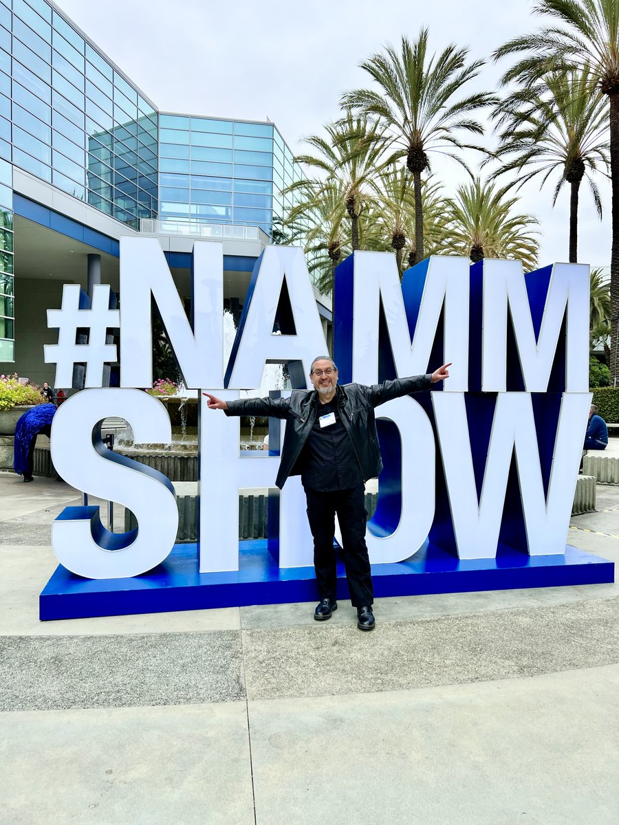audioXP_editor's tweet image. Cool Days in California for #NAMMShow 2022. Excellent environment for catching up with the MI and pro audio industries. We had an early start on the second day and still lots to see. #AudioProductDevelopment #AudioInnovations