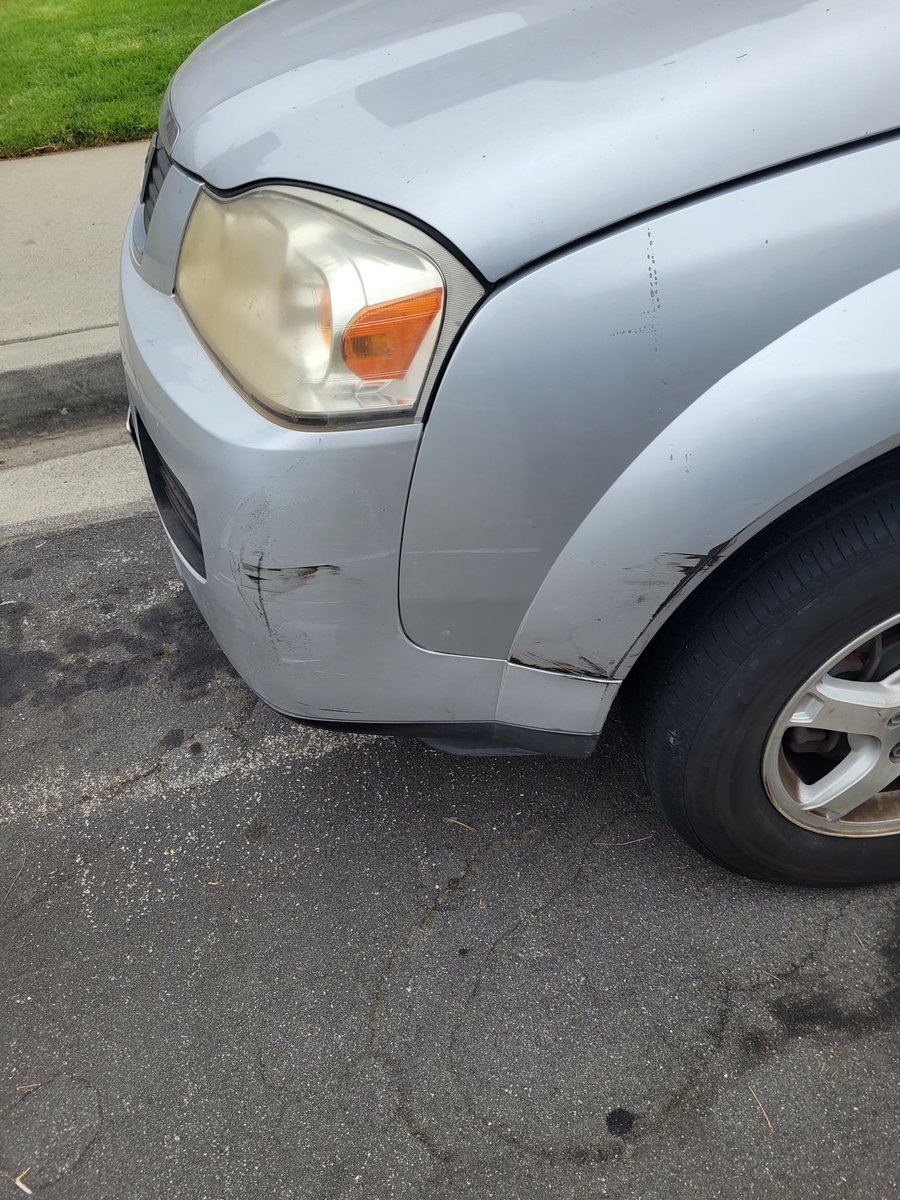 jon_torgerson's tweet photo. Some #Lexus just took out my front bumper... they want to settle in #cash...
🤔🤔🤔
... #silver is sounding better... #Morgans I'm thinking... about 20 should do. Unopened. With a CC and "82" showing...
Yeap, that should cover parts and my labor. #callmeJack #ravnofthewest https://t.co/mP0ORJ4jWv