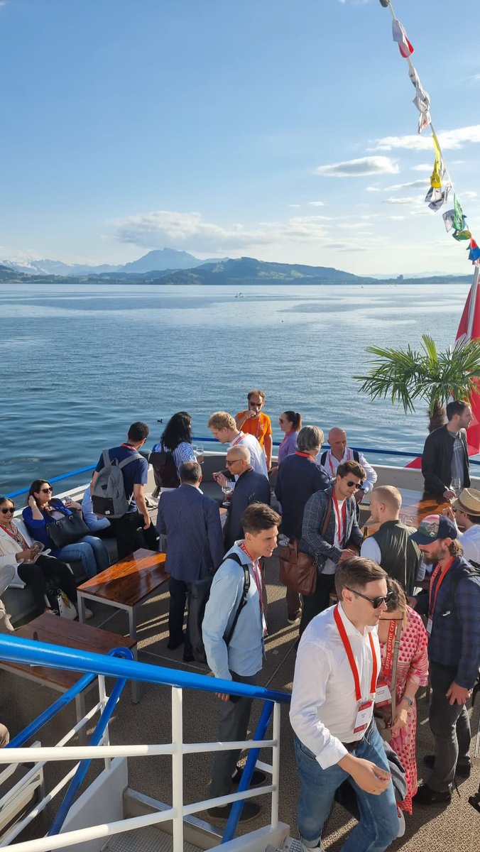 CareolineCrypto's tweet photo. 😎What an amazing way to close this awesome #web3 #CryptoValleyConference22 connecting incredible projects and people in two🛥 at the #afterparty . See you on #cvc23 #CVC22 @thecryptovalley https://t.co/TGZ53hStnv