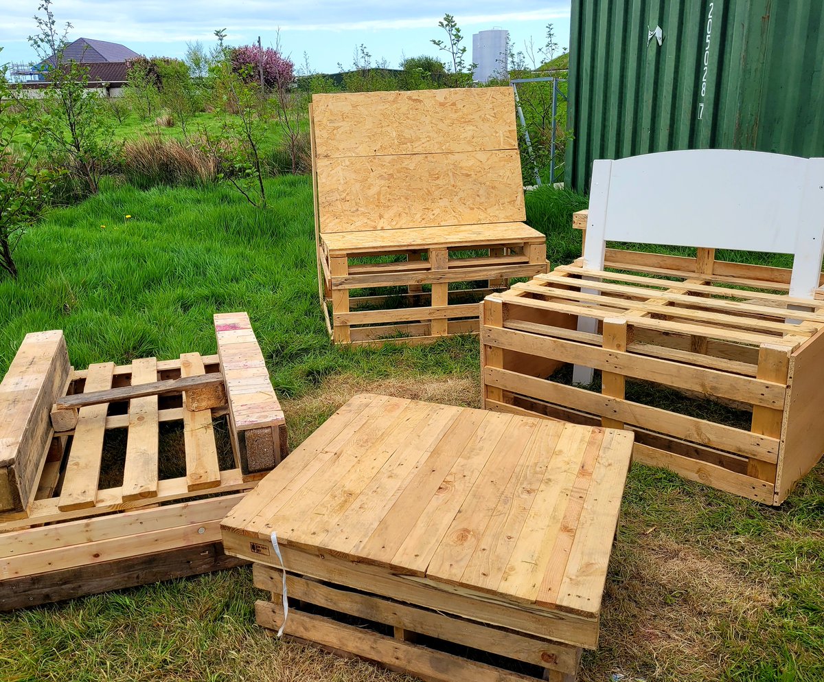 LadiesSeaton's tweet photo. #bletherbench #trails #freshhub #recovery #wellness #itsyourneighbourhood #seaton #linksfield #community
Daily at the hub - build, art, paint, upcycle, safe space, chat, socialise - all welcome. chair@freshcom.org.uk or 07359268932
@Aberdeen_ACVO @befriendingnet @GrampianREC https://t.co/6ufBXtejRD