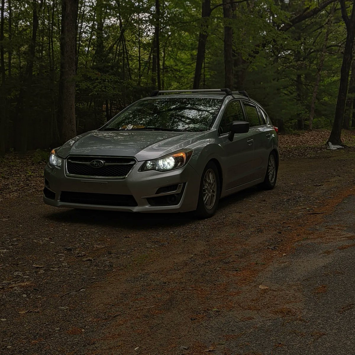 k_mcnett's tweet photo. Roof rack is back on + LED bulbs
Intake come Monday 😈 https://t.co/wGCLcoQ4qU