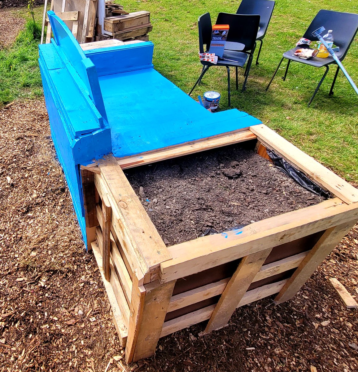 LadiesSeaton's tweet photo. #bletherbench #trails #freshhub #recovery #wellness #itsyourneighbourhood #seaton #linksfield #community
Daily at the hub - build, art, paint, upcycle, safe space, chat, socialise - all welcome. chair@freshcom.org.uk or 07359268932
@Aberdeen_ACVO @republic_AiR @HSCAberdeen https://t.co/n7k06V4J0p