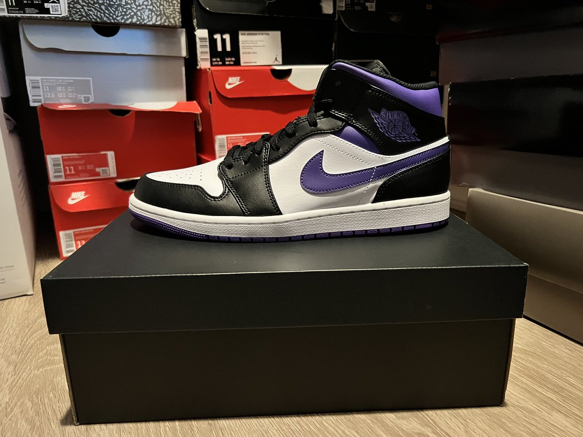 AGC_Son's tweet photo. ☕️ #greenbean #jordan1 #retro5 #darkiris https://t.co/sI9gxcslBF