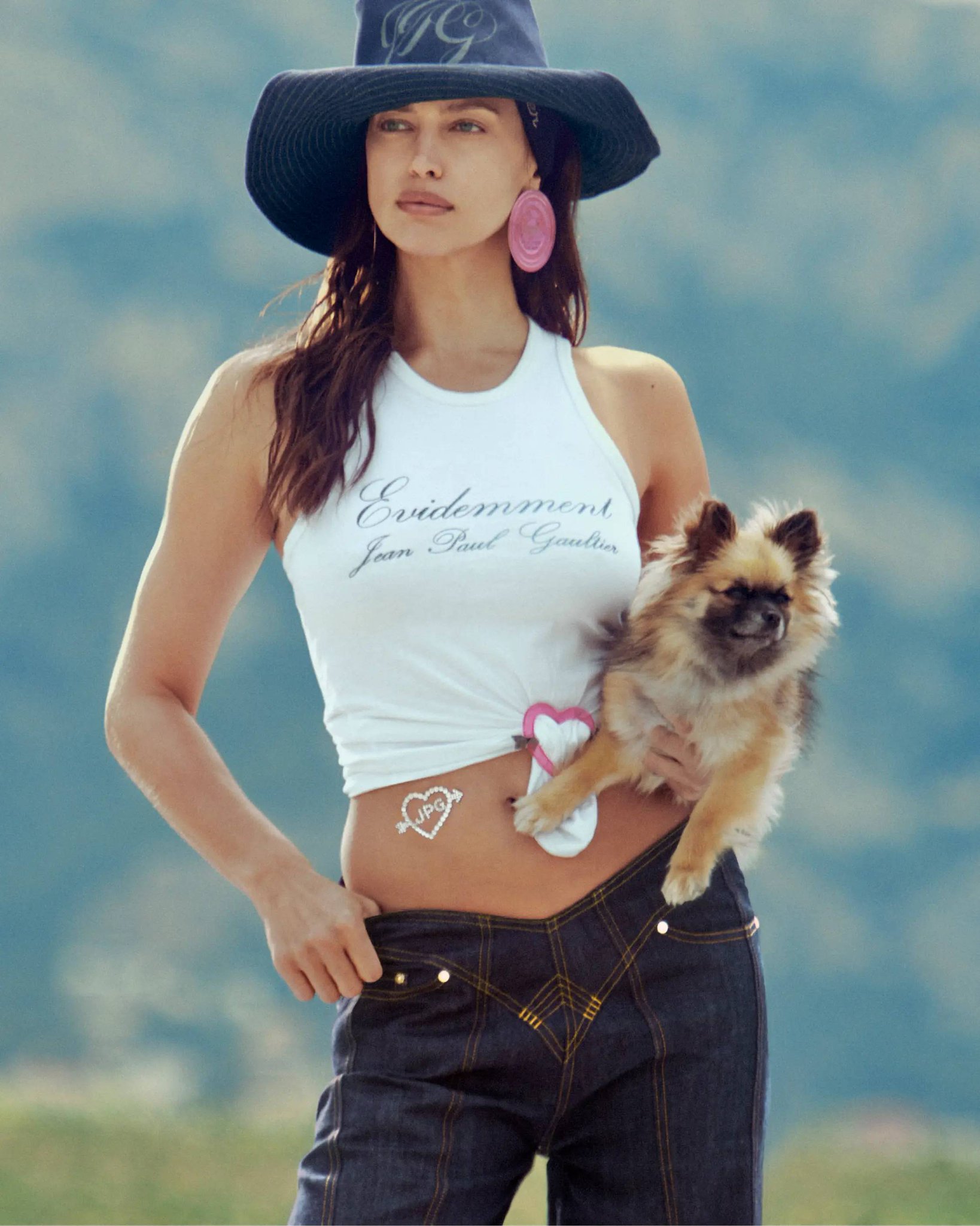 Irina Shayk Brasil ︎ Fã-Clube on Twitter: "Irina Shayk para a nova