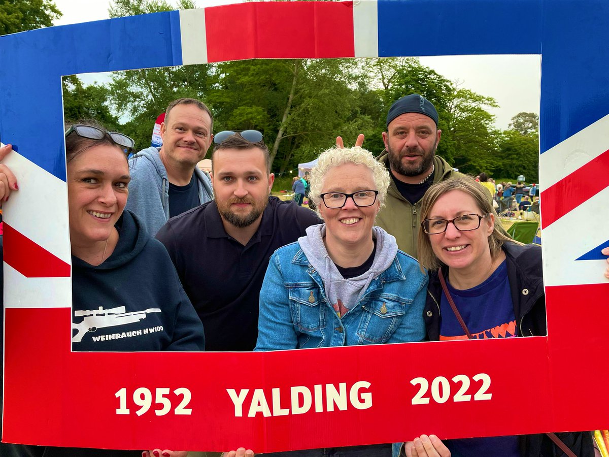 Rachel_Curley's tweet photo. #PlatinumJubilee  #Yalding and #Laddingford #Day3 https://t.co/cAakLNdaHA