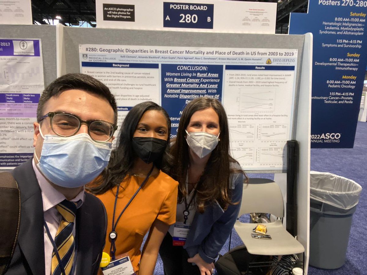 kamarroneMD's tweet photo. Thank you @ASCO @ConquerCancerFd for bringing the rising Med-Peds superstar @Kelli_MED to @Hopkins_HemOnc for her research rotation. Thrilled for her success and can't wait to see her keep succeeding 🤩 https://t.co/7wjIhVcFAu