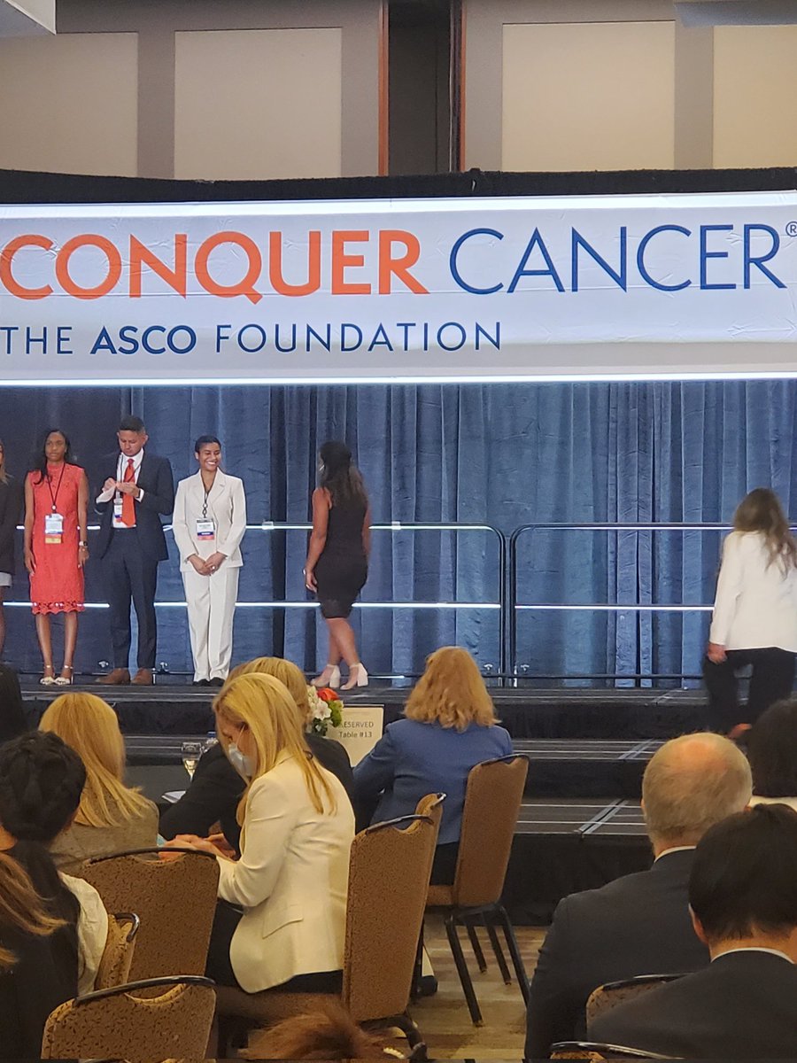 kamarroneMD's tweet photo. Thank you @ASCO @ConquerCancerFd for bringing the rising Med-Peds superstar @Kelli_MED to @Hopkins_HemOnc for her research rotation. Thrilled for her success and can't wait to see her keep succeeding 🤩 https://t.co/7wjIhVcFAu