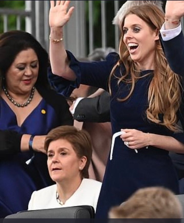 How can you demand Separation from the UK from the Royal box at the platinum jubilee outside Buckingham Palace... someone pray tell me.