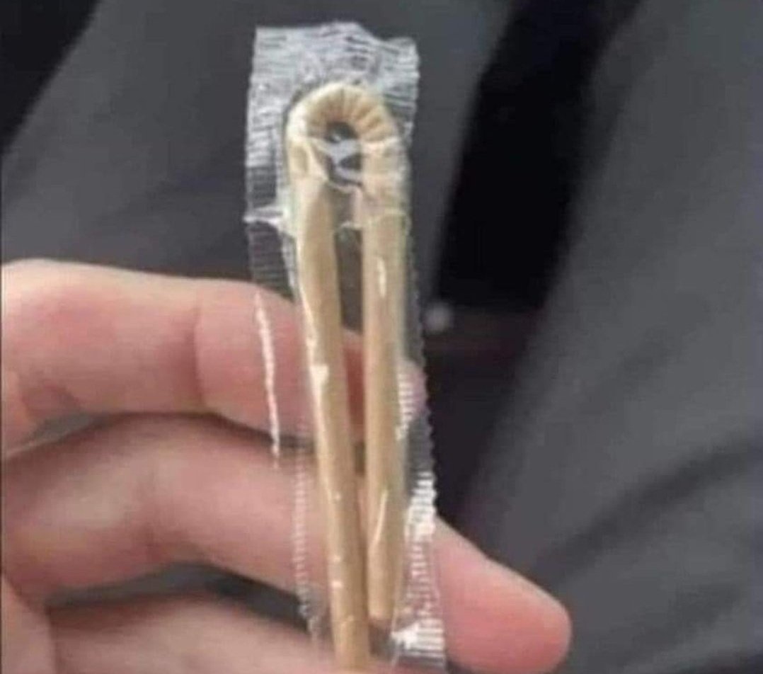 Paper straw in plastic wrap. The green movement in a single photo 🤡