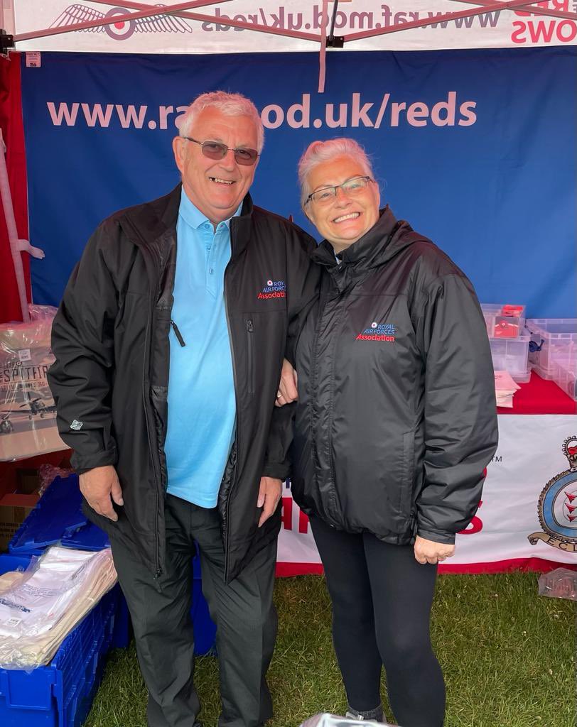 TorquayRAFA's tweet photo. Had a good but busy day at the Torbay airshow. The Branch  was able to host one of our esteemed members, 98 year old Squadron Leader John Kent, a former Lancaster pilot. He was presented with a print by a local artist and the Mayor of Torbay! https://t.co/K52QKyAkpP