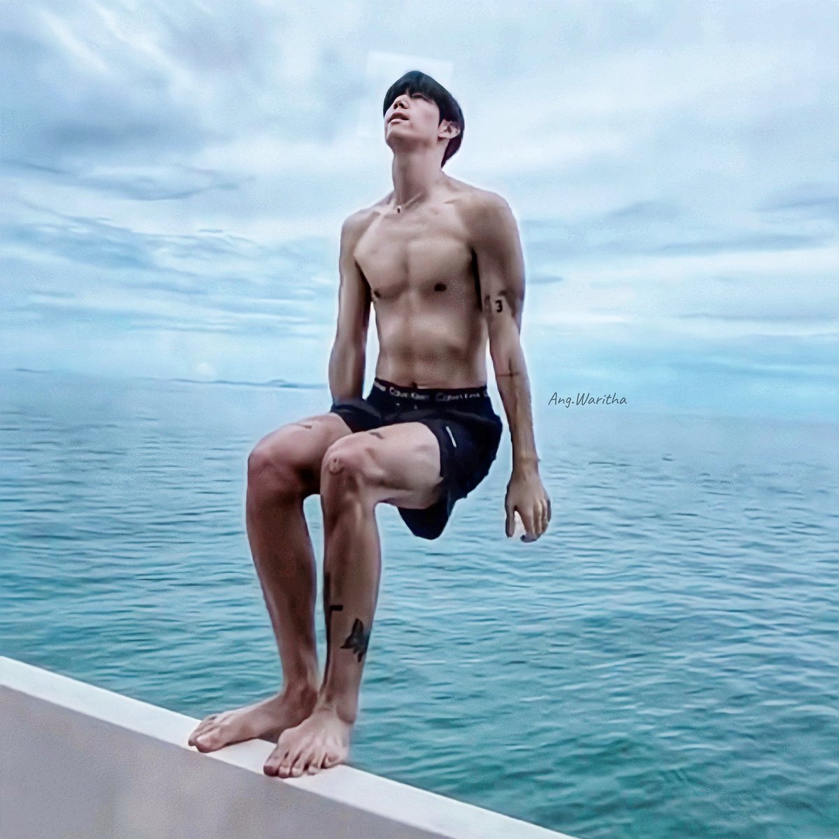 angwaritha's tweet photo. พี่แม่งโครตเท่ห์เลย🔥🔥
#MarkTuan https://t.co/wn4ekoBjtQ