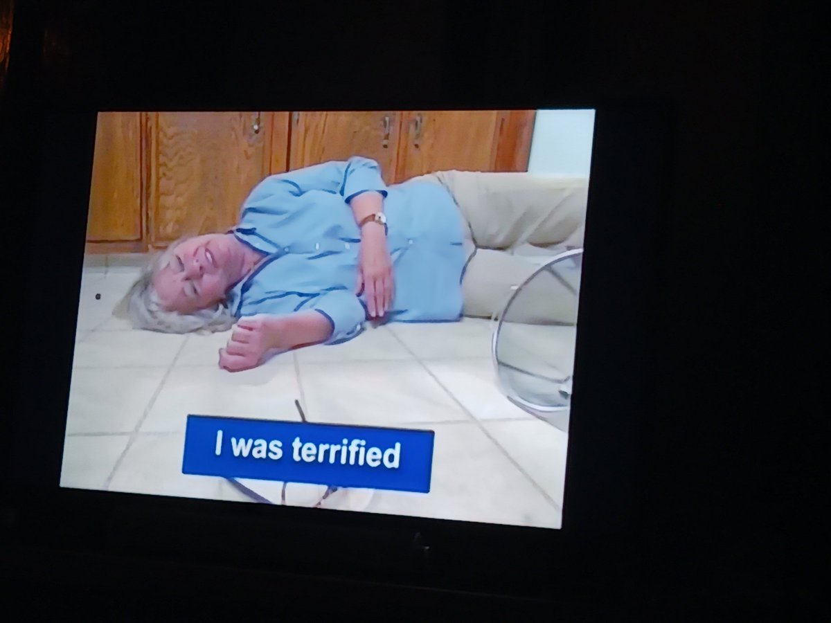 bloodybeautymfx's tweet image. If only Jenny's parents had Life Alert. #svengoolie #TheMonolithMonsters