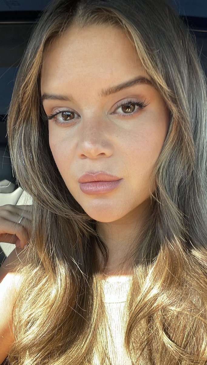 marenmrris's tweet image. i love it when women &amp;lt;3