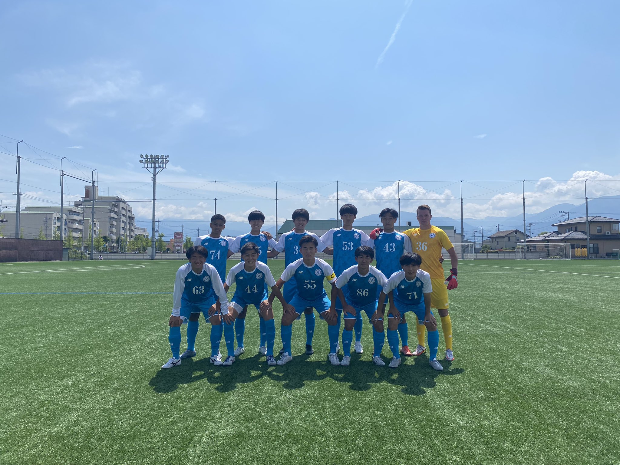 山梨学院大学サッカー部 公式 前半17分 Goal 岩城のパスから山田の得点 3 0 Twitter