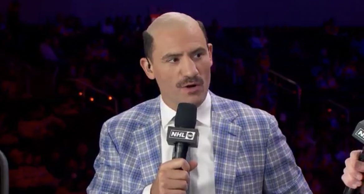 spittinchiclets's tweet photo. THEY BIC’D HIM https://t.co/YHUXF6FBvP