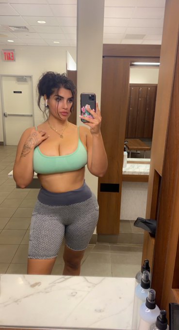 Just workin&rsquo; on my fitness 💪 more on my OF! 5 dollar promo starting now! https://t.co/BwE58yTTij https://t<a href="/tag/snapchat"class="tags"><span>#snapchat</span></a><a href="/tag/of"class="tags"><span>#of</span></a><a href="/tag/sellingcontent"class="tags"><span>#sellingcontent</span></a><a href="/tag/buyingconent"class="tags"><span>#buyingconent</span></a>