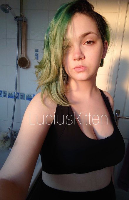 Subscribe for a new discounted price of &pound;5 per month 😌 https://t.co/rpZm2cOlTC