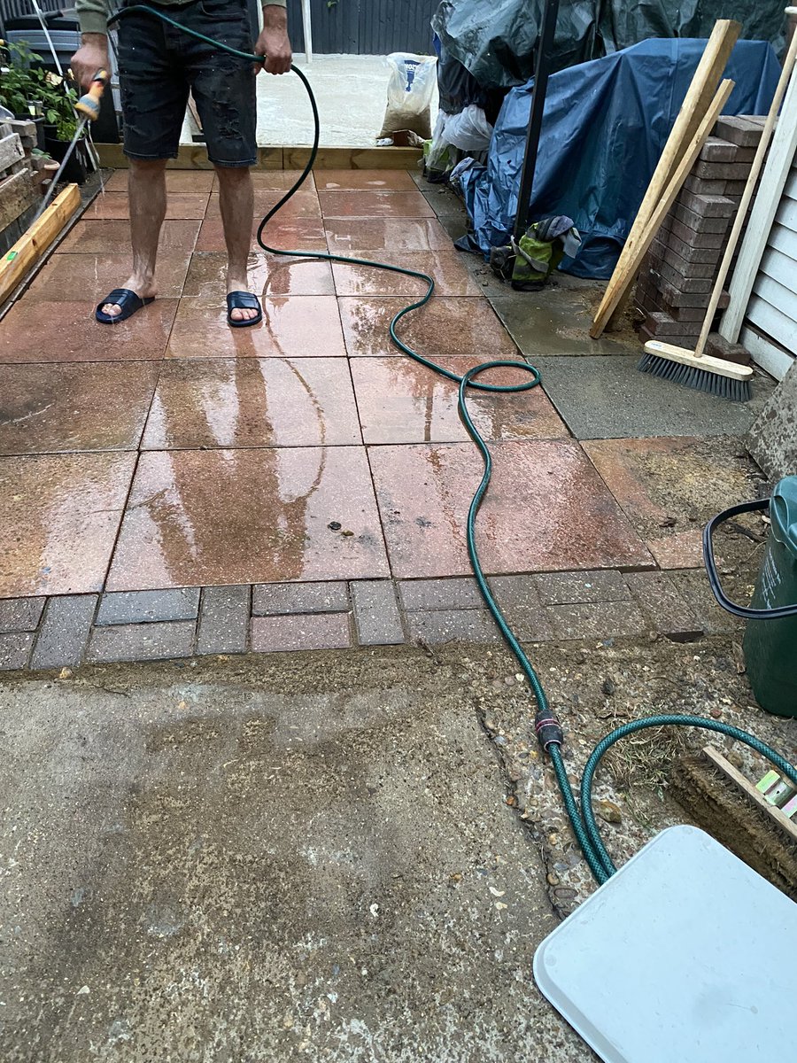 acserrao76's tweet photo. #DIYW ♿️ was an interesting challenge today!
Clearly I am unable to lift old slabs up or put granite ones down. Thankfully Mariglen did that part whilst I sat on my bum whacking the floor to make it flat. It needs a jet wash, they will be a lovely red after they are clean. https://t.co/DcBKNognUC
