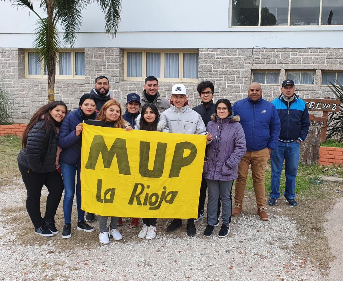karylarioja's tweet photo. Plenario Nacional de Juventudes del Mup Argentina en Embalse de Río III 
 Los temas a tratar  fueron diversos:  Justicia social. Empoderamiento. 
Empatia. Gatillo fácil. Tierra. Reciclar, Nunca más. Género, decidencia entre otros. 
Genios 💛
SOMOS MUP La Rioja 💪 https://t.co/Z9B3VBLgTG