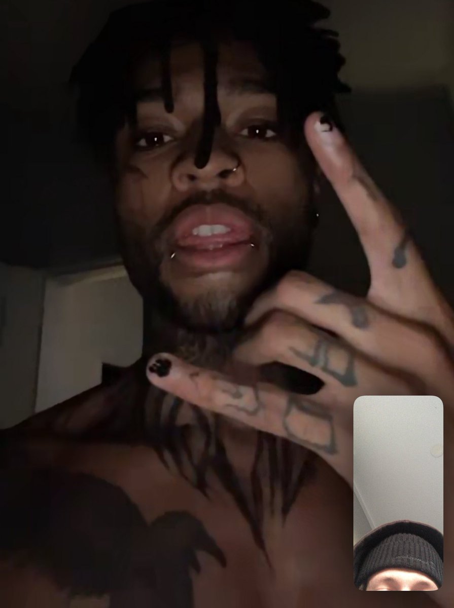 prodplague's tweet photo. @scarlxrd tour starts next week, bouta be the best day of ur life. 😮‍💨 https://t.co/ywzA6g75ks