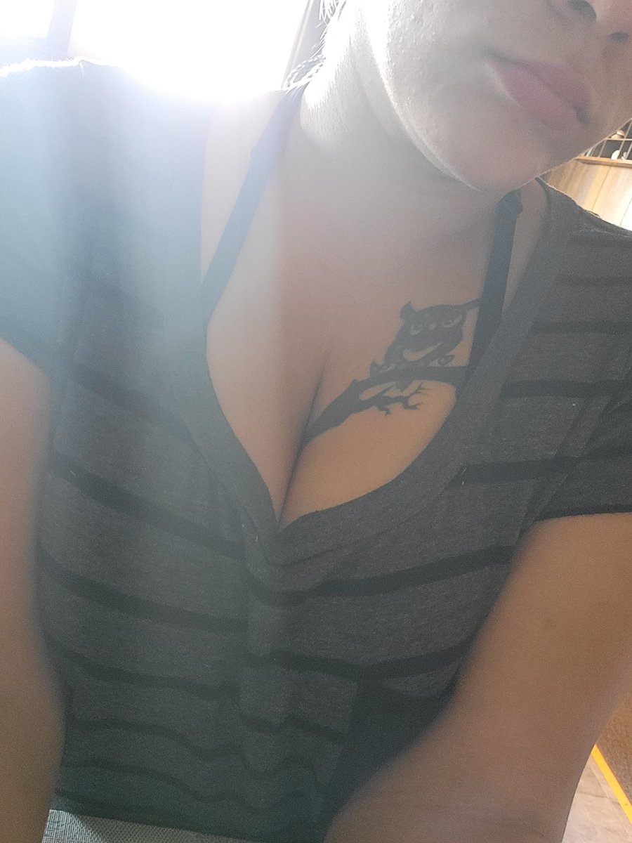 KatyaSovna's tweet photo. Bored at work. I just want to go home and get my rocks off

Romani ethnic kitty swer sfw
Send me tips. Just the tips.
That's the best part.
C and V Katya Sovna https://t.co/iQK8BFJY43