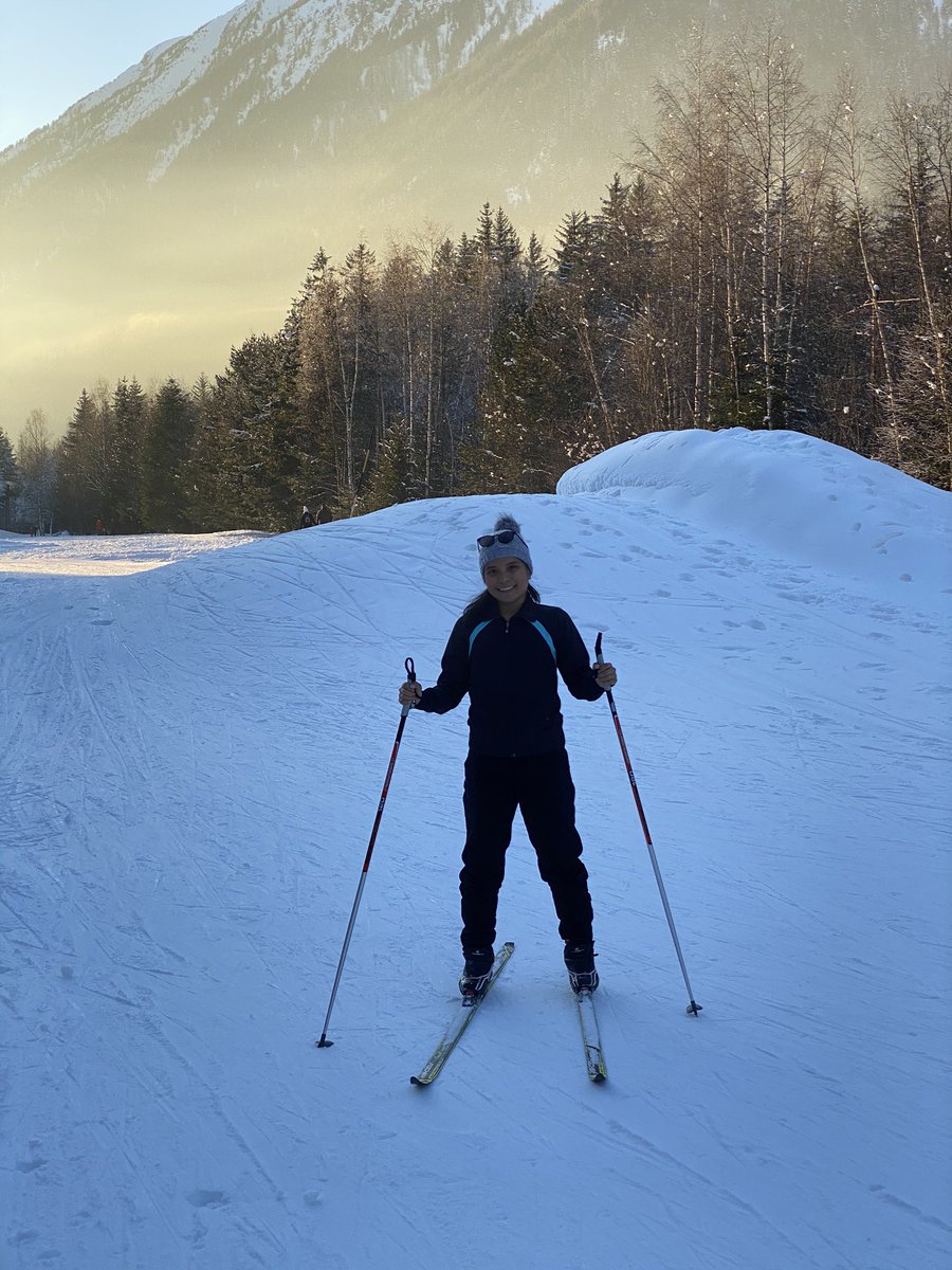 _alphabbie's tweet photo. @FunGuyzNFT Here’s a photo of me doing (well i stopped for the photo ahaha) cross country skiing! #funfam #stepitupsaturday ❤️ https://t.co/ipR119fyW5