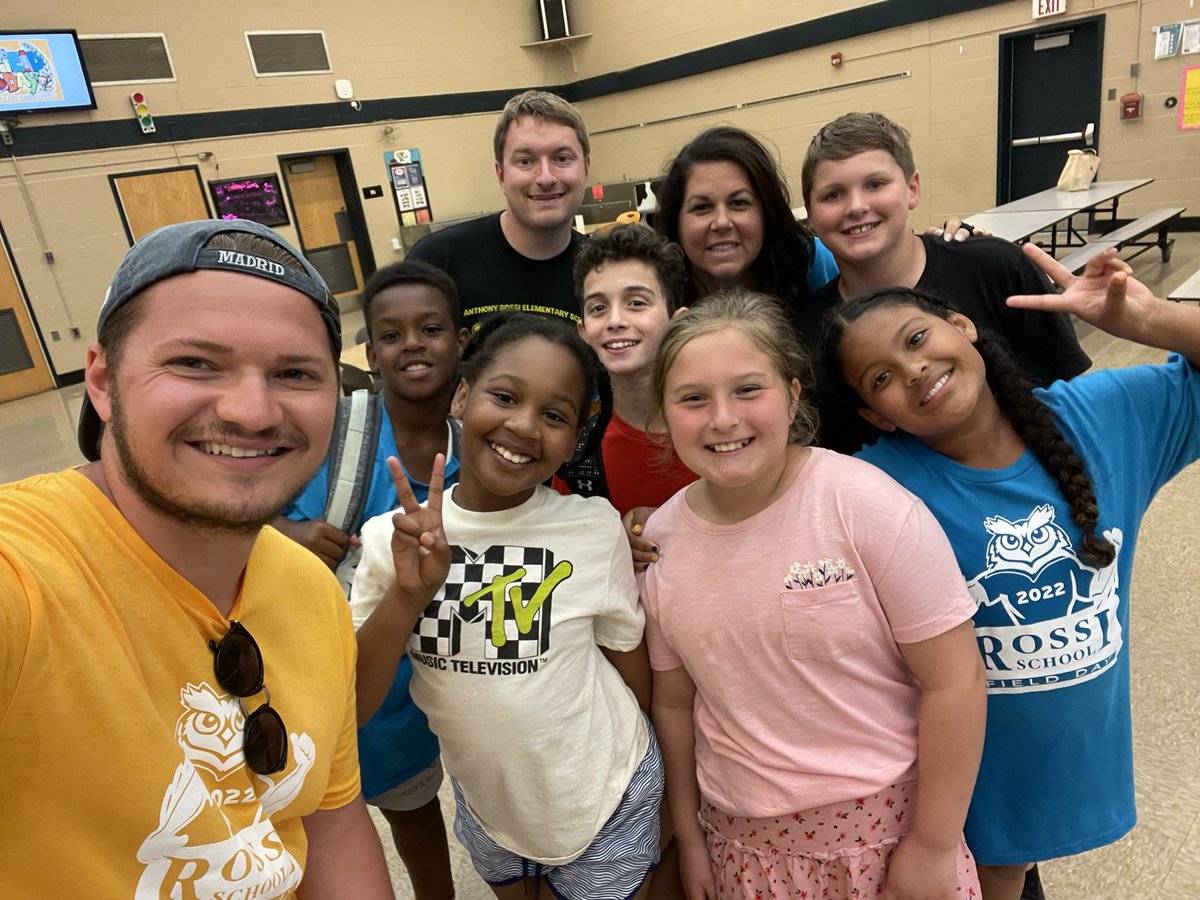 RossiElementary's tweet photo. Our students and staff have been working hard for the past six months to put together our play Schoolhouse Rock Live! Jr. Tickets are limited and sold at the door. https://t.co/SY9L39vq6f